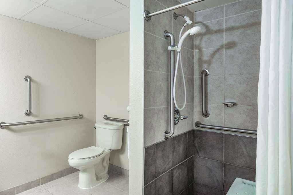 Surestay Plus Hotel By Best Western Litchfield Extérieur photo